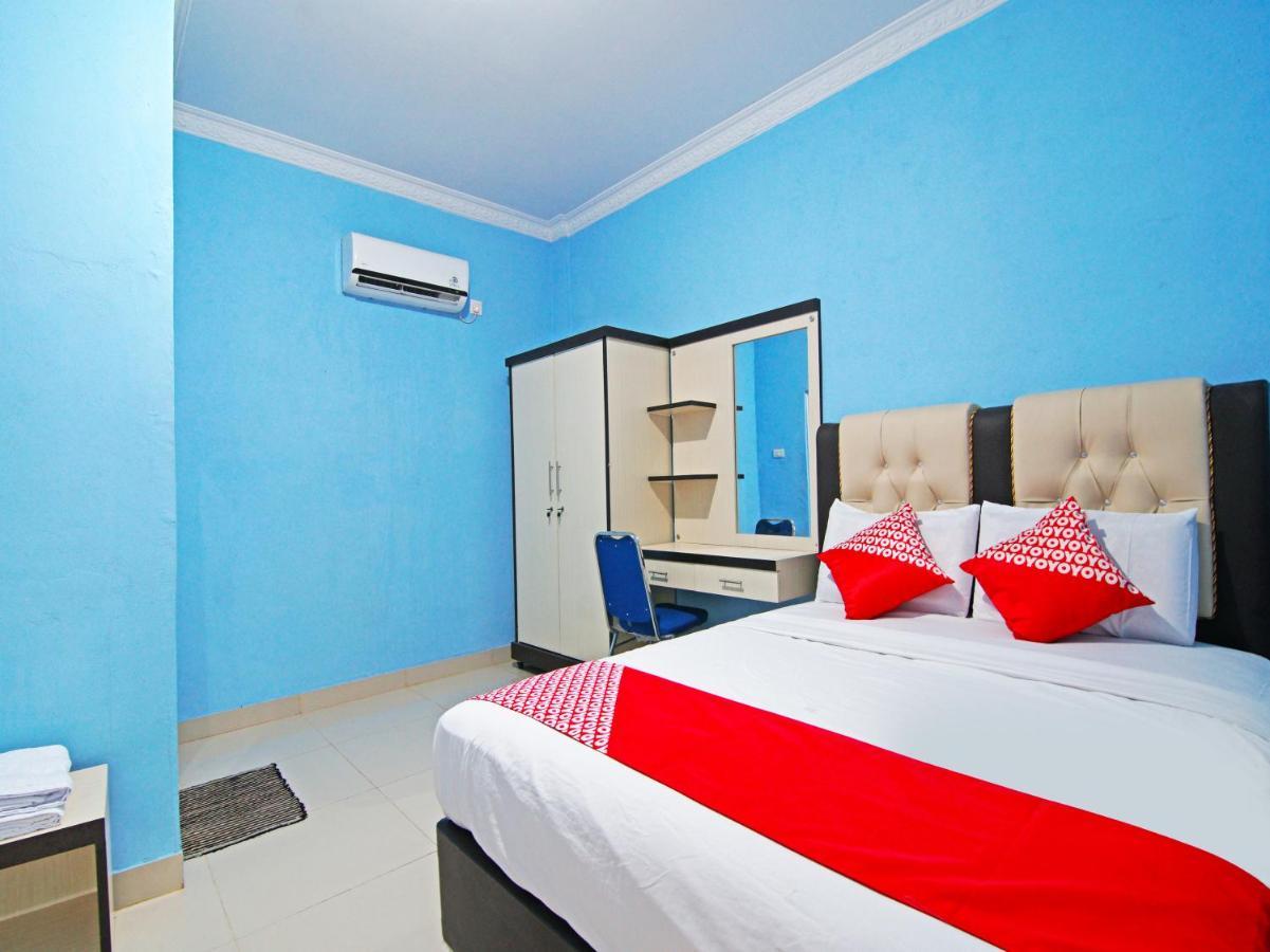 Oyo 90752 Ridho Guest House Syariah Dumai Exterior foto